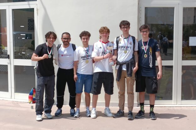 Il Liceo Vercelli è campione d’Italia di Scacchi con la formazione Juniores