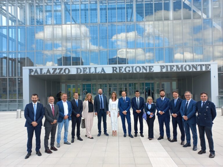 Il presidente della Regione Cirio presenta la nuova giunta: Elena Chiorino sua vice