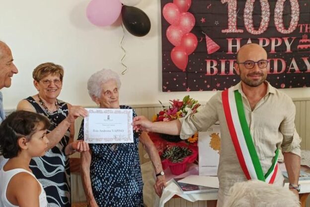 Portacomaro in festa per i 100 anni di Andreina Vapino