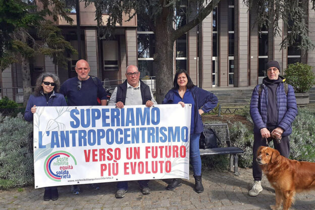La locandina della Gazzetta d’Asti: ecco i principali argomenti della settimana