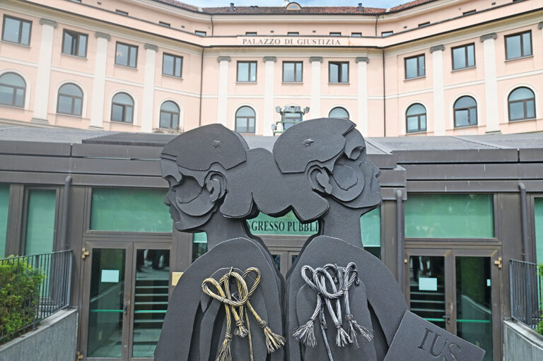 La locandina della Gazzetta d’Asti: ecco i principali argomenti della settimana