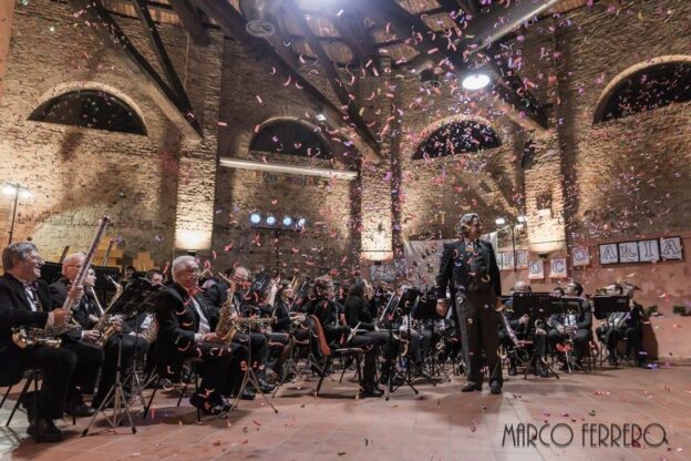 A Rocchetta Tanaro due serate di note, arte e convivialità
