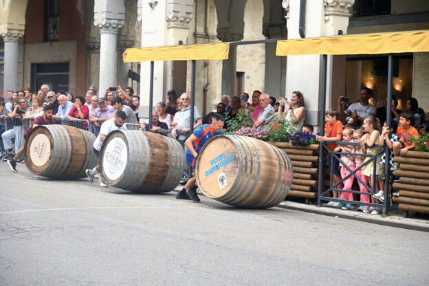 A Nizza Monferrato tutto pronto per la corsa delle botti