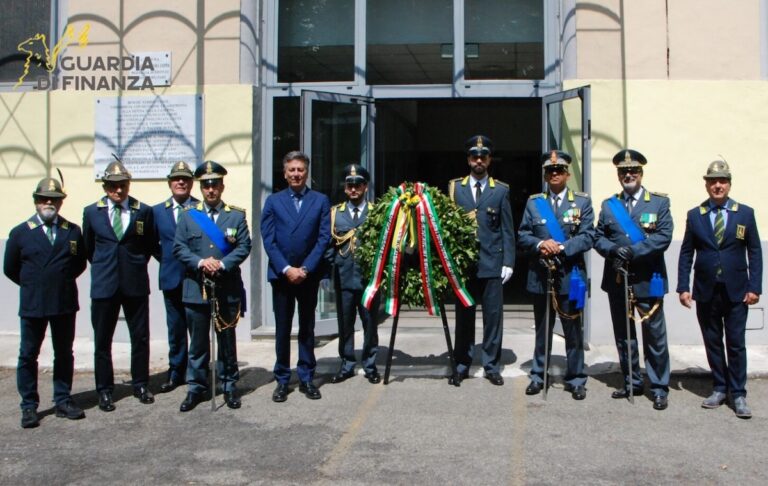La guardia di finanza in festa per il suo 251° compleanno