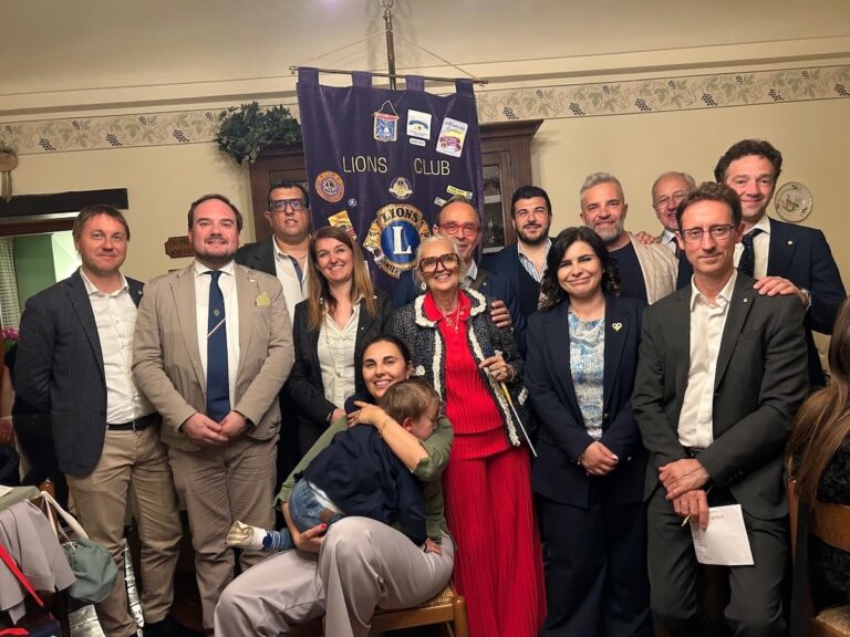 “Vent’anni operosi come le api”: il Lions Club Asti Alfieri celebra 20 anni di impegno ambientale