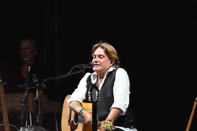 Cristiano De André canta Faber e incanta AstiMusica