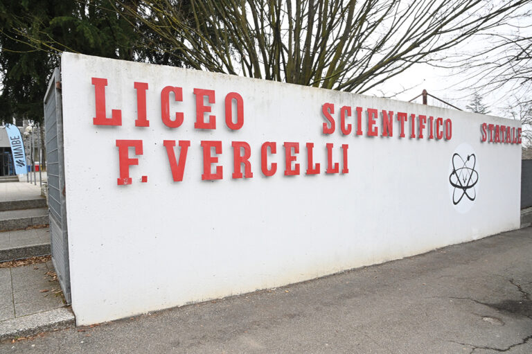 La locandina della Gazzetta D’Asti: ecco i principali argomenti della settimana