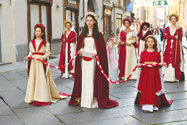 Per la notte bianca del Palio l’ordinanza che vieta la vendita di alcolici da asporto