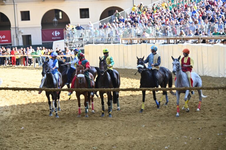 Palio. Le prime prove ufficiali: cade Tanaro Trincere Torrazzo