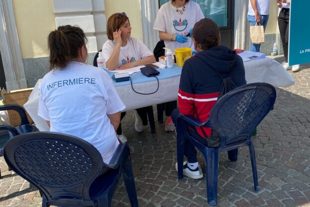 In piazza Alfieri con l’Opi contro le malattie cardiache
