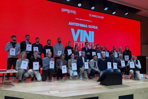 Ad Asti l’anteprima della Guida Vini d’Italia 2026 del Gambero Rosso premia i giovani produttori