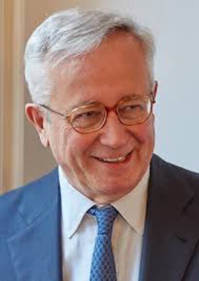 Giulio Tremonti ad Asti per presentare il suo libro “Guerra o pace”