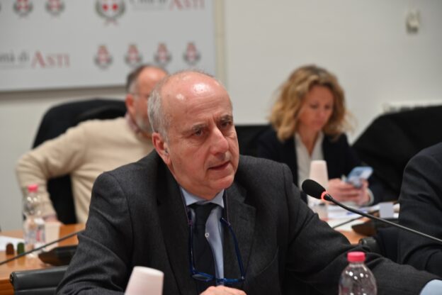 Nel Palazzo della Provincia la camera ardente del segretario comunale Paolo Morra